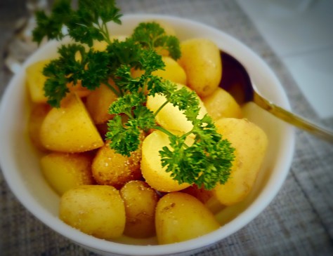 Boiled Baby Potatoes