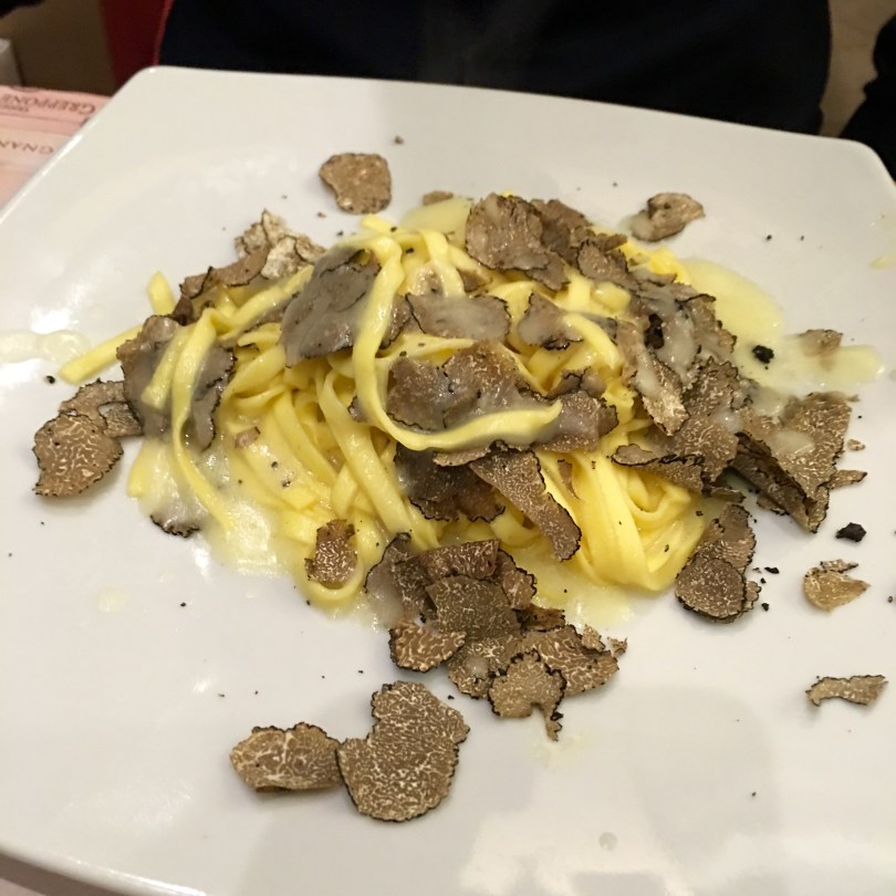 Pasta black truffles